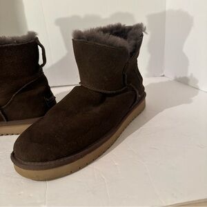 Kookaburra boots by uggs